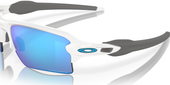 Oakley Flak 2.0 XL Color: Prizm Sapphire Lenses, Polished White Frame  4