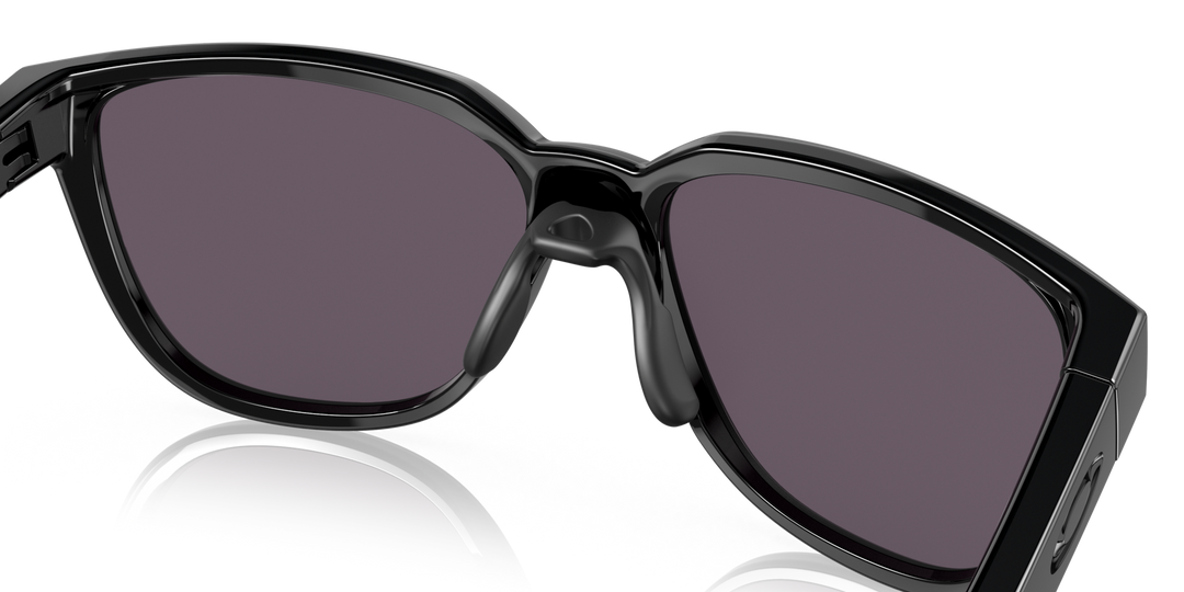 Oakley Actuator Color: Prizm Grey Lenses, Polished Black Frame  7