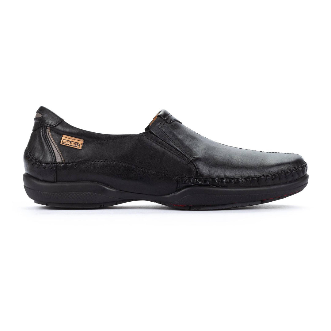 Men's Pikolinos San Telmo comfortable Loafer Color: Black 2