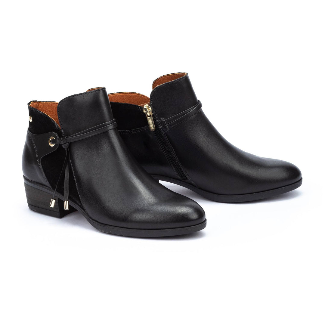 Women's Pikolinos Darcoa Ankle Boot Color: Black