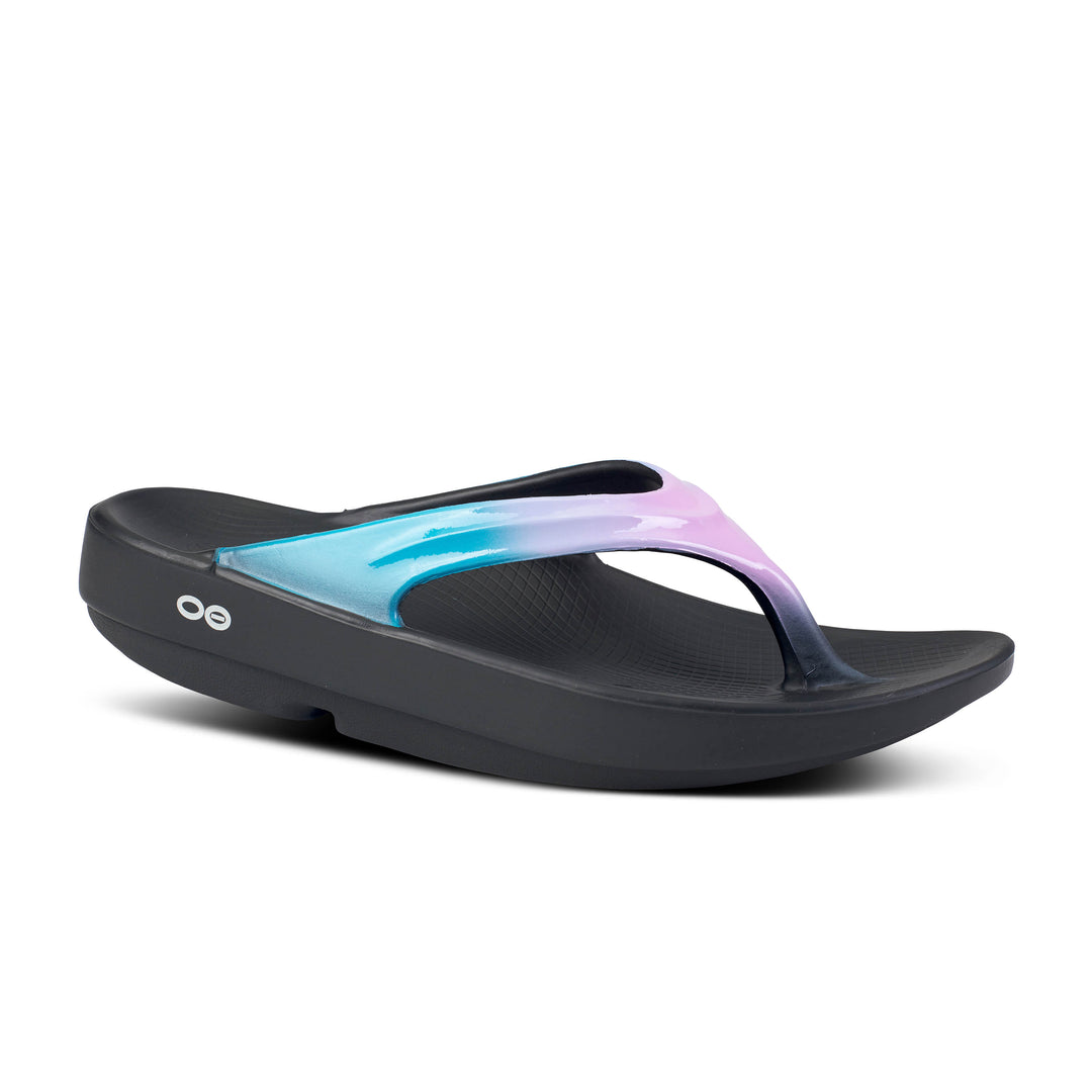 Women's Oofos OOlala Luxe Color: Cotton Candy