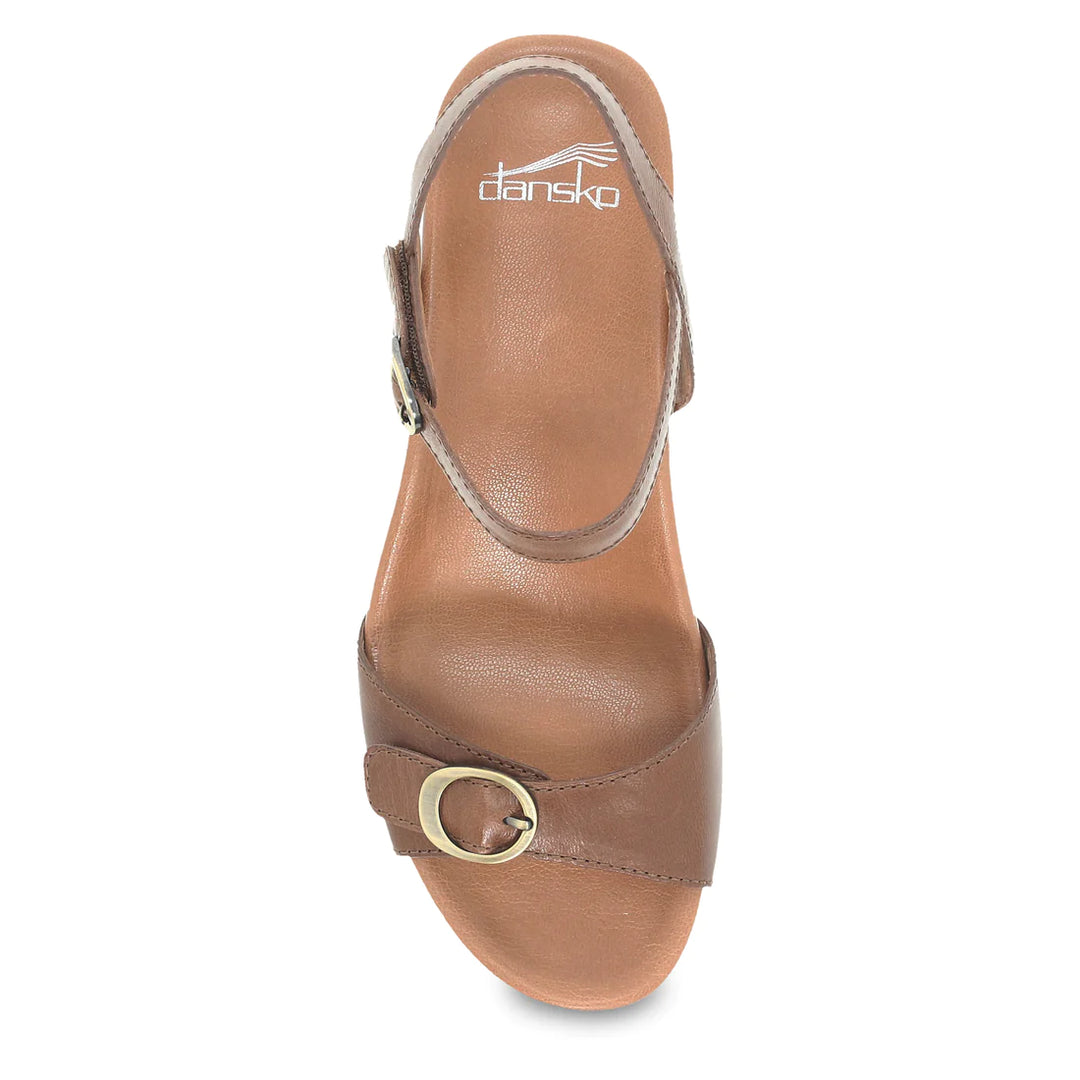 Women's Dansko Arielle Color: Tan Glazed Leather Sandal 4