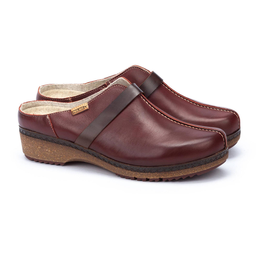 Women's Pikolinos Granada Clogs Color: Arcilla v1