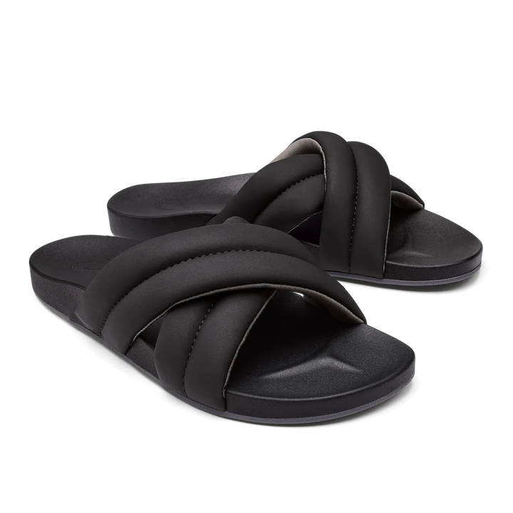 Women's Olukai Hila Color: Black