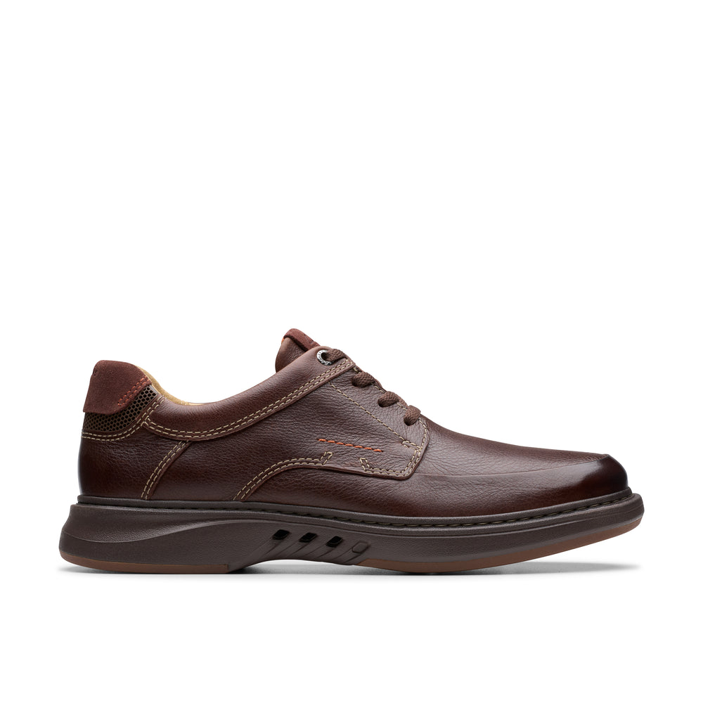 Men's Clarks Un Briley Lace Color: Mahogany  2