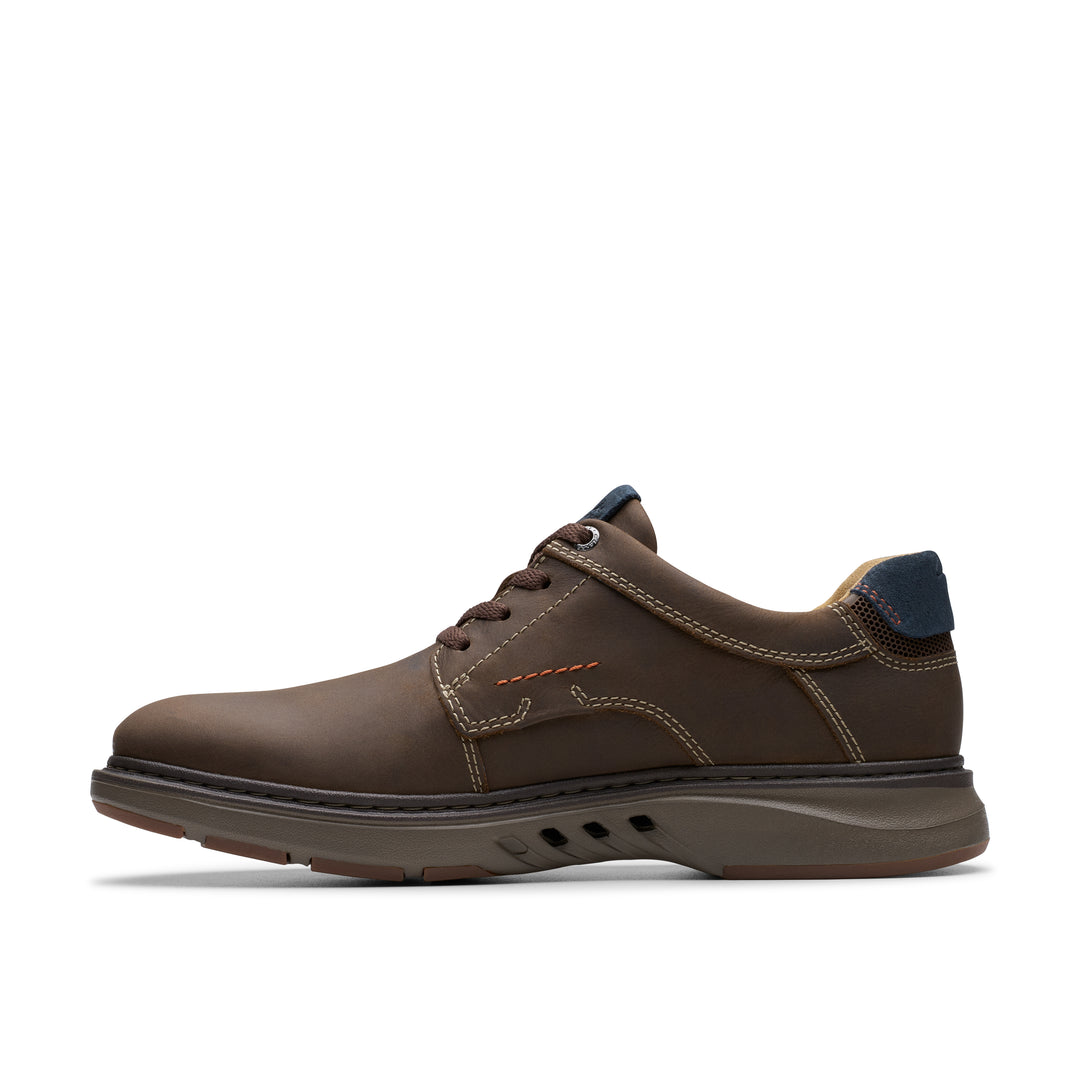 Men's Clarks Un Briley Pace Color: Brown Nubuck 7