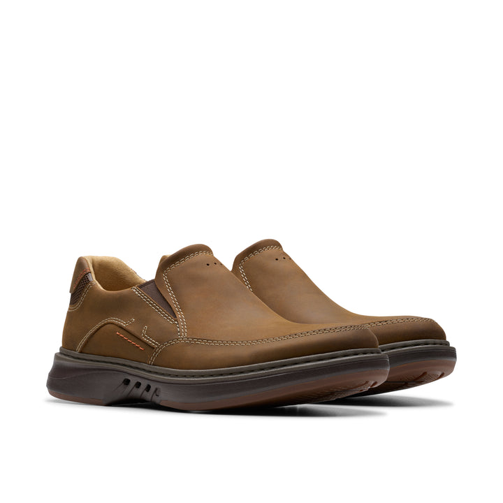 Men's Clarks Un Briley Step Color: Beeswax Leather 5