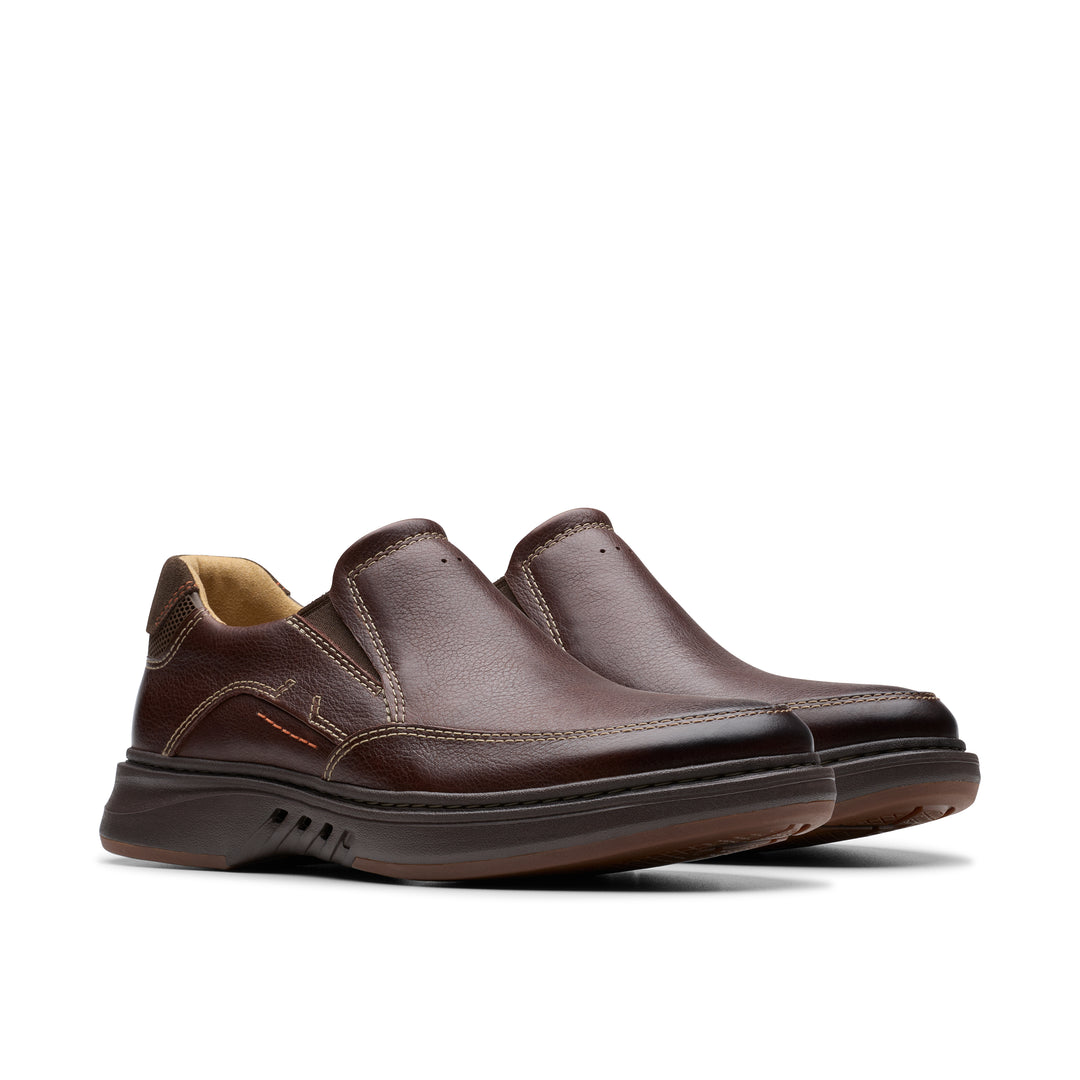 Men's Clarks Un Briley Step Color: Mahogany  5