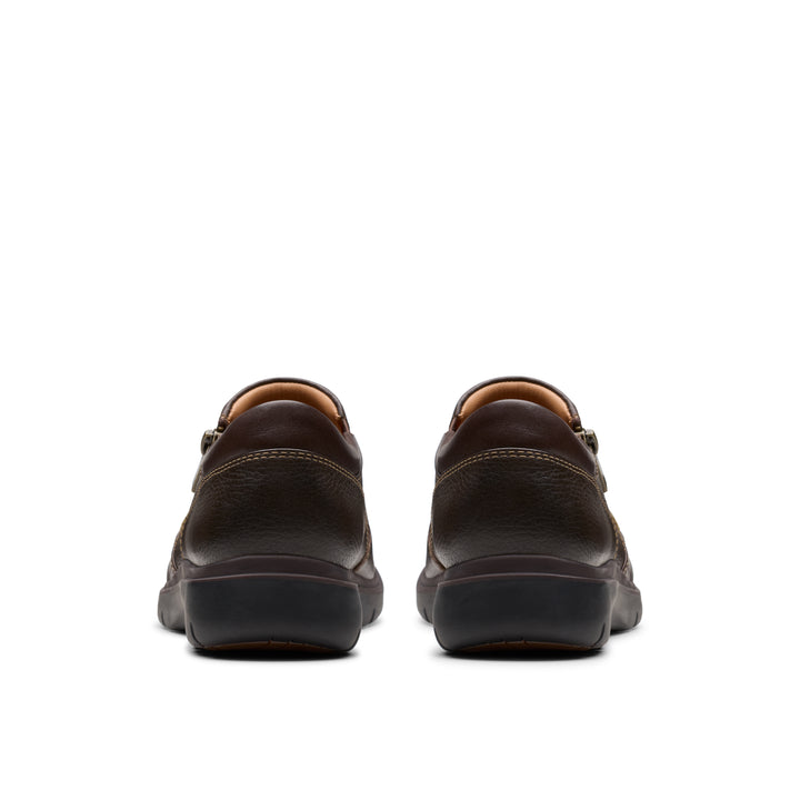 Women's Clarks Certina Pure Color: Dark Brown Leather  6