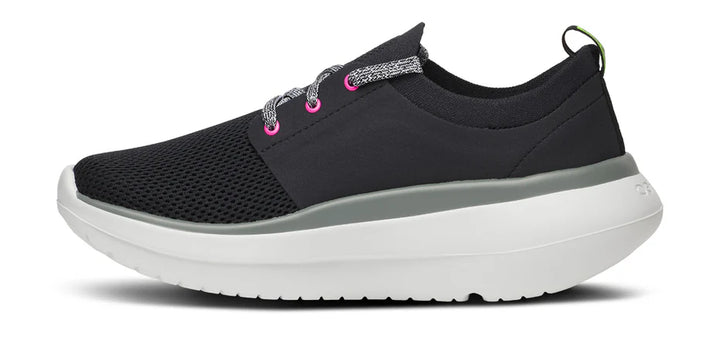 Women's OOfos OOmy Stride Color: White / Black 
 6