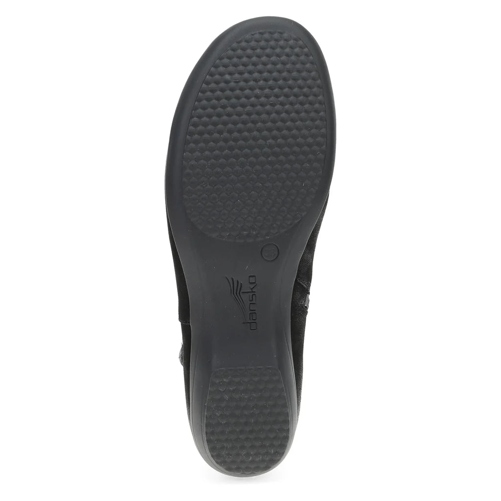 Women's Dansko Finnley Color: Black  4