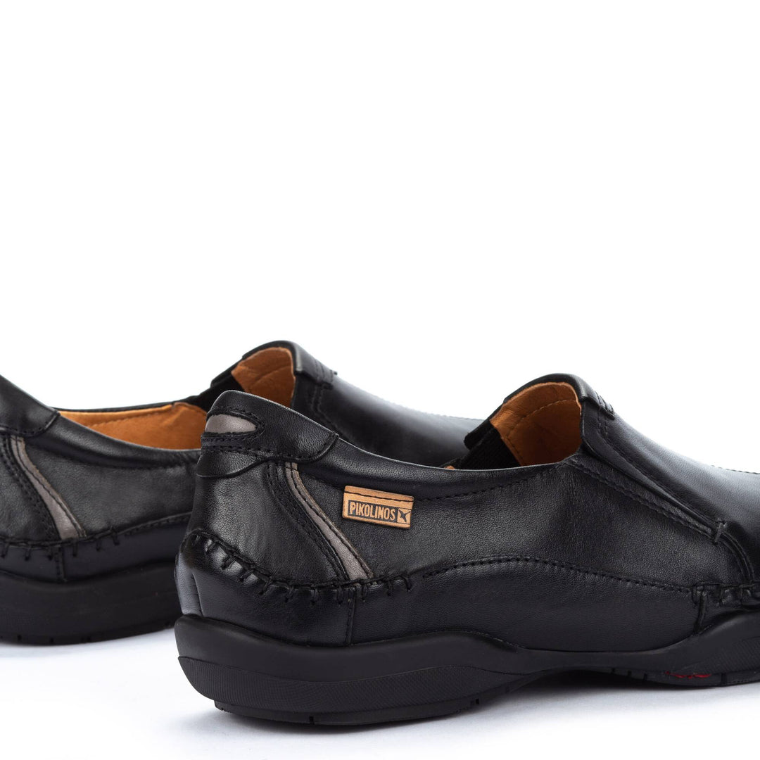 Men's Pikolinos San Telmo comfortable Loafer Color: Black 6