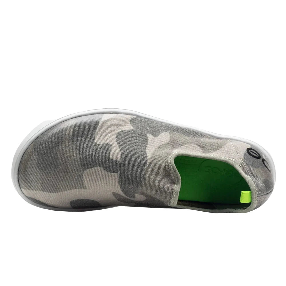 Women's Oofos OOmg eeZee Color: Green Camo 4