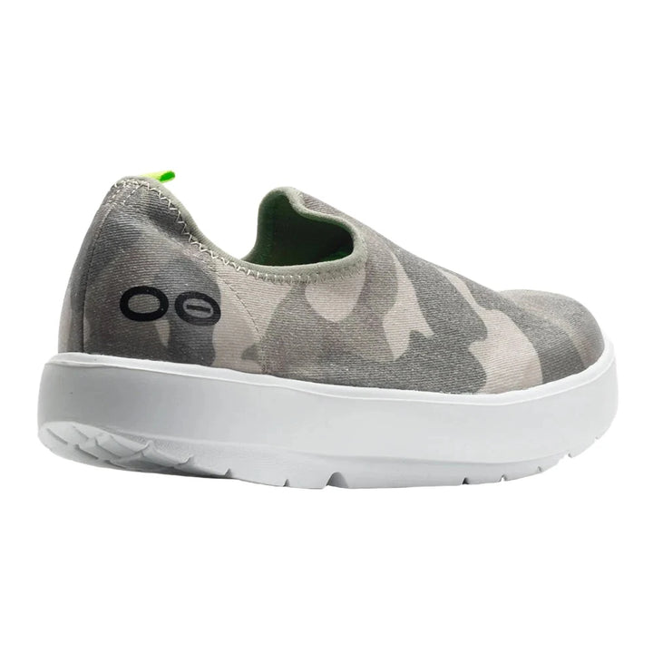 Women's Oofos OOmg eeZee Color: Green Camo 6