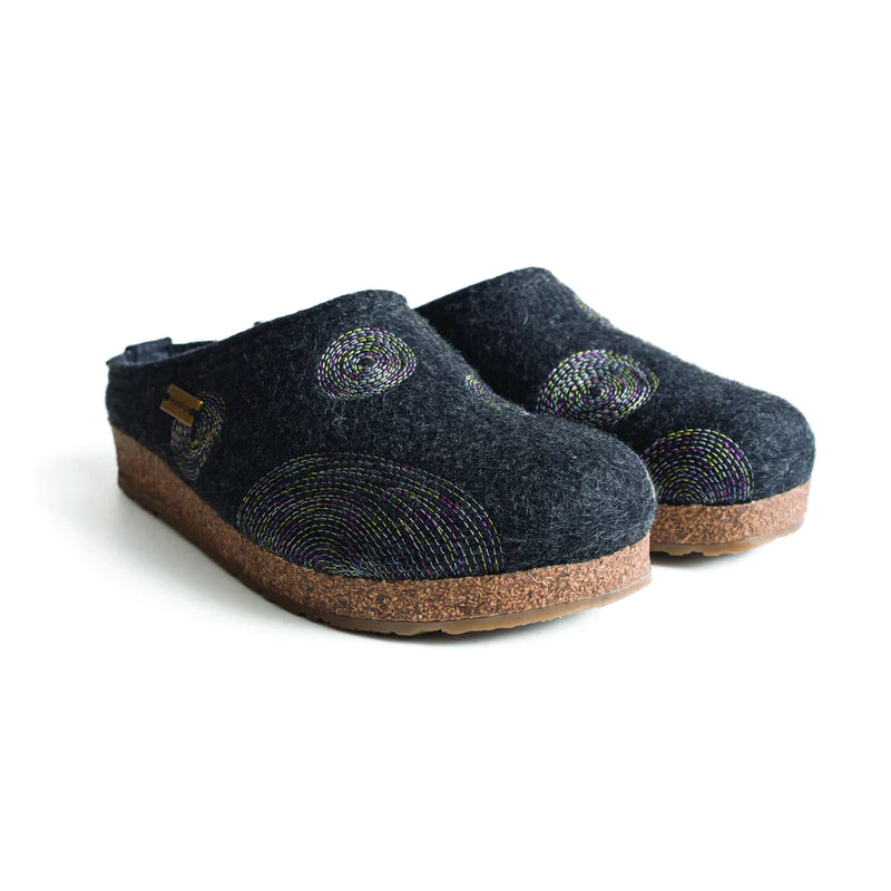 Women's Haflinger Spirit Color: Navy Women's Haflinger Spirit Color: Navy