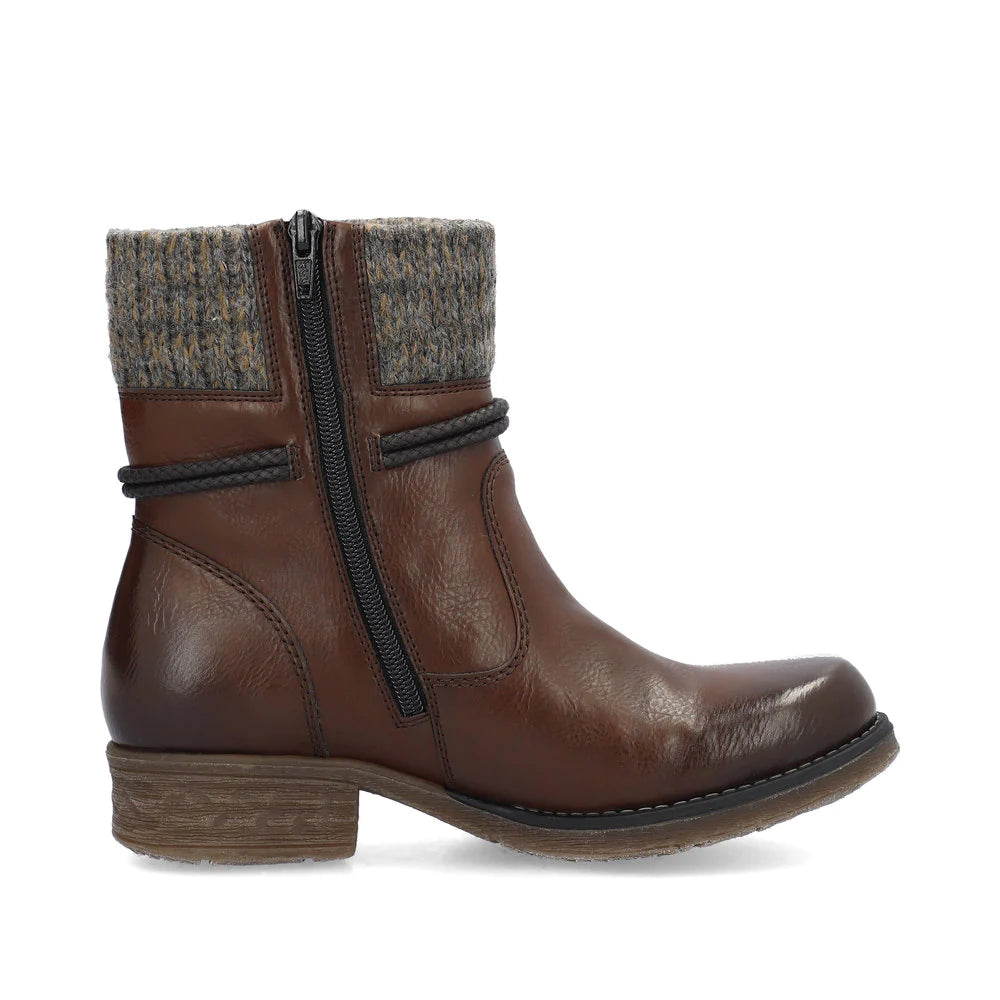 Women's Rieker Fee Color: Brown