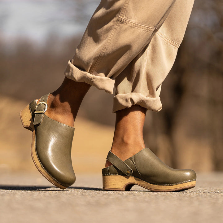 Women's Dansko Baylor Mule Color: Ivy Calf 8