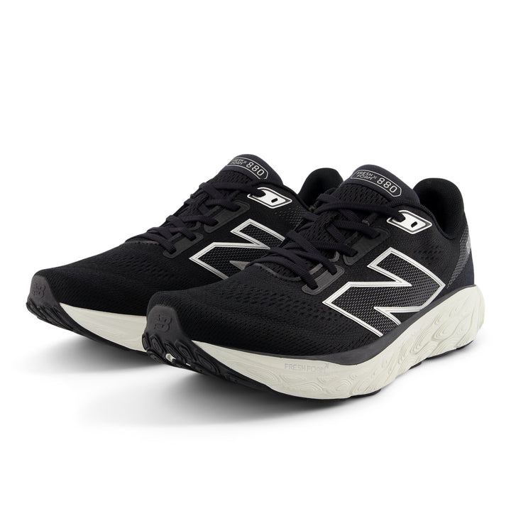 Men's New Balance Fresh Foam X 880v14 Color: Black with Sea Salt 11