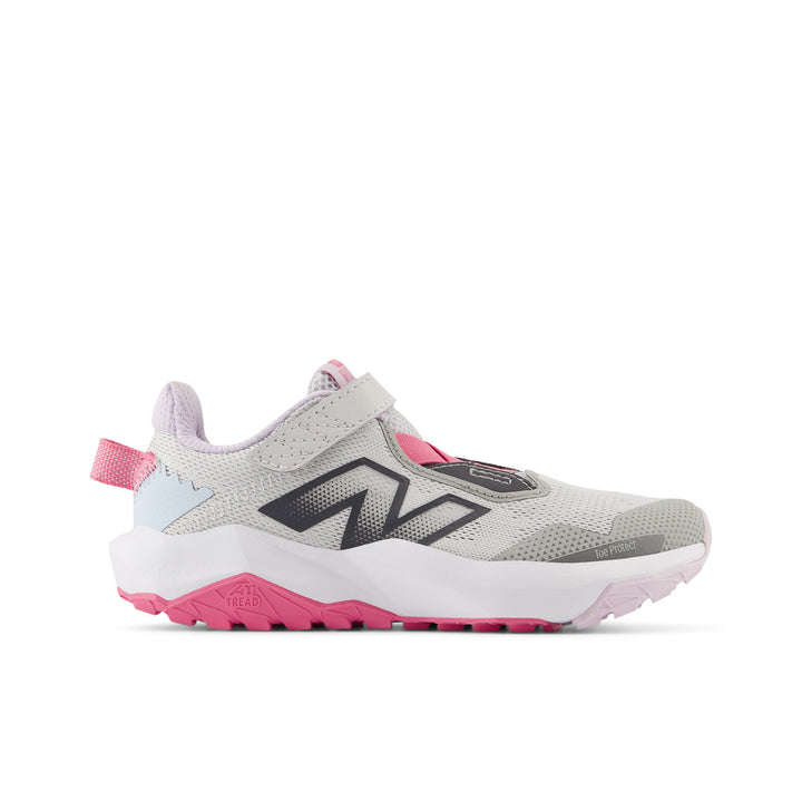 Little Kid's New Balance DynaSoft Nitrel v6 Bungee Lace with Top Strap Color: Grey Matter with Real Pink 1