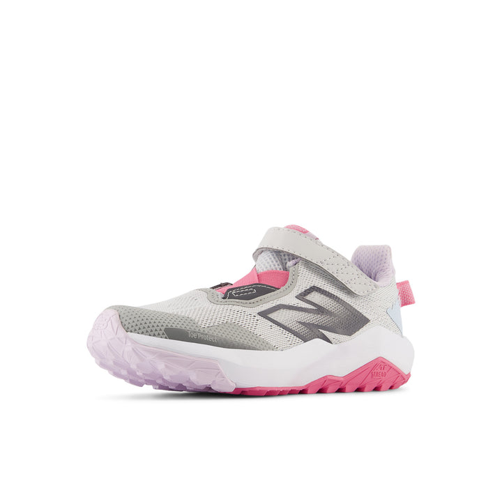 Little Kid's New Balance DynaSoft Nitrel v6 Bungee Lace with Top Strap Color: Grey Matter with Real Pink 8