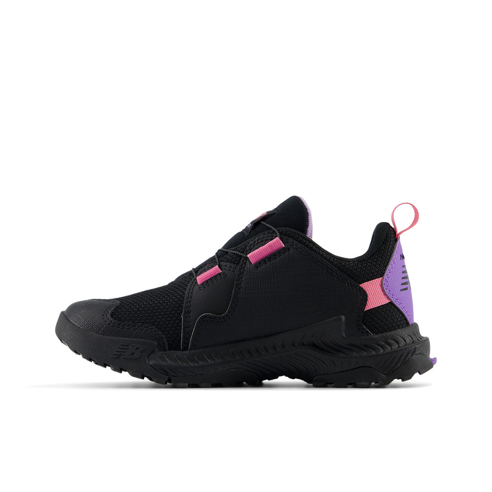 Little Kid's DynaSoft Trail Magic Boa Color: Black/Violet Crush  2