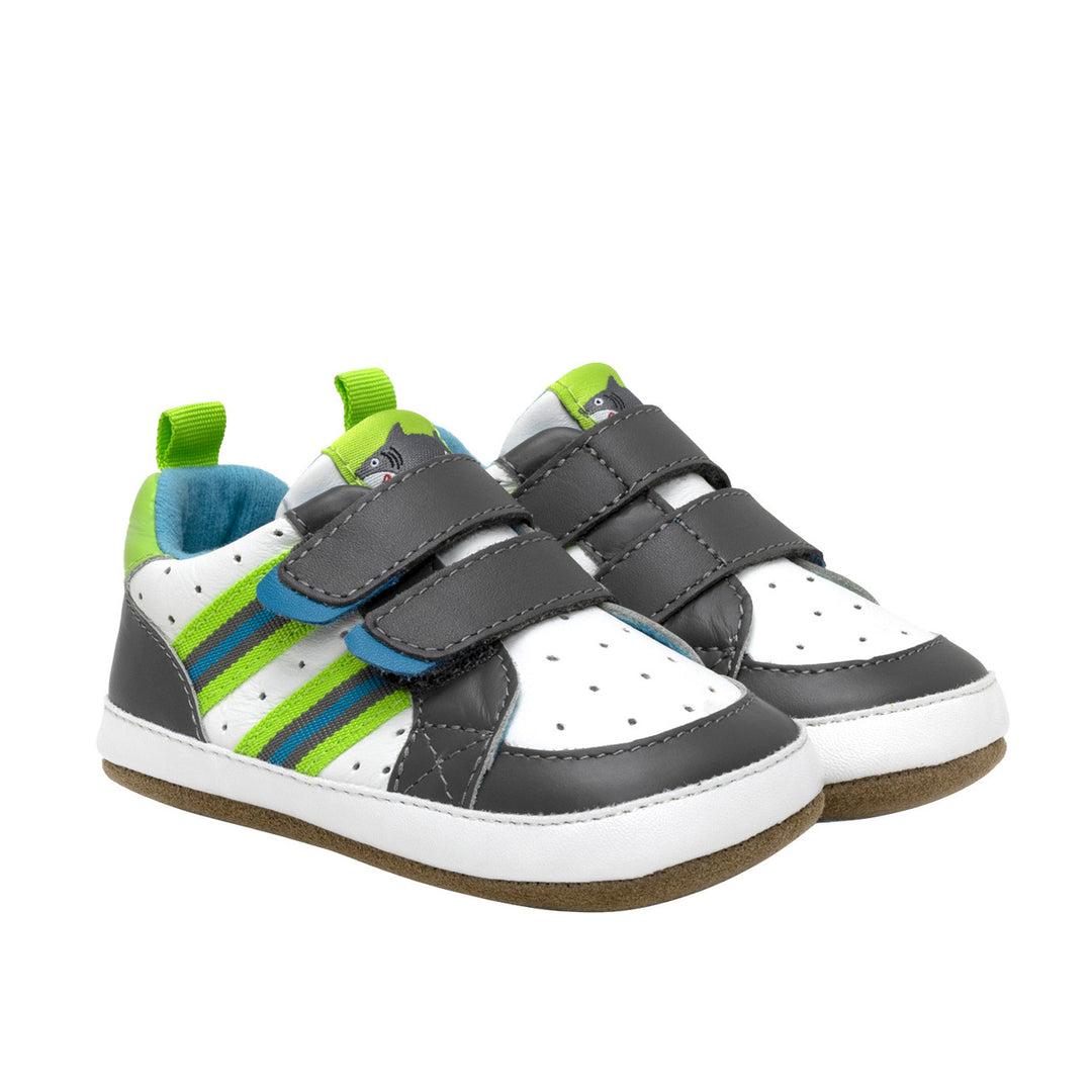 Robeez Brooks First Kicks Color: Charcoal  1