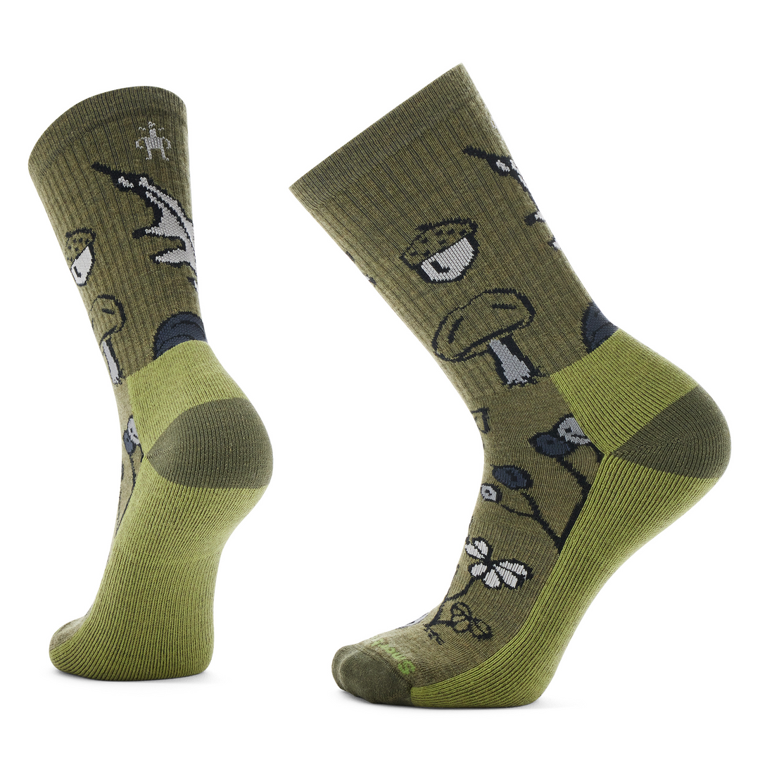 Smartwool Everyday Forest Loot Crew Socks Color: Black-Winter Moss 