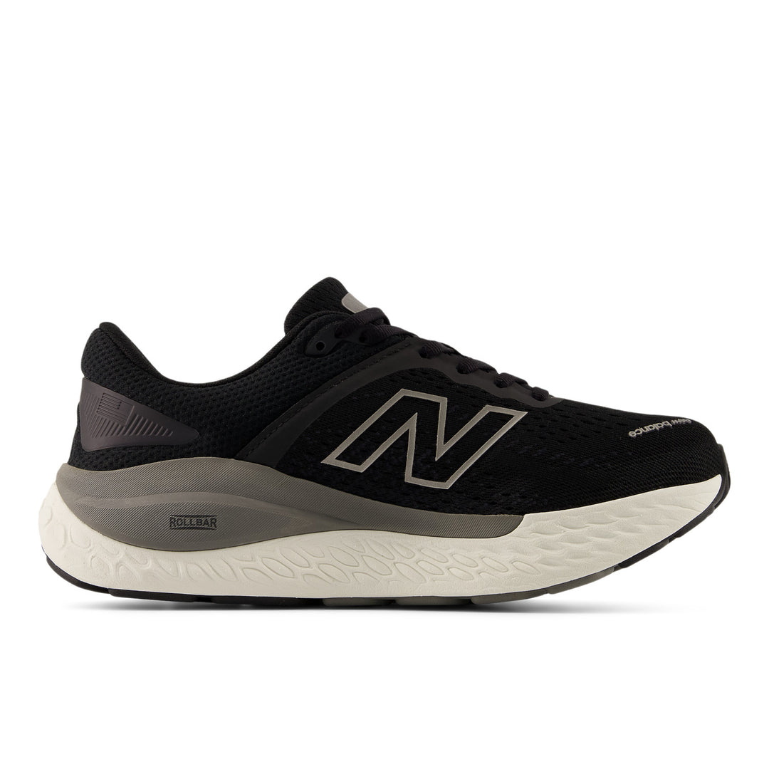 Women's New Balance Fresh Foam X 1540v4 Color: Black/White 7