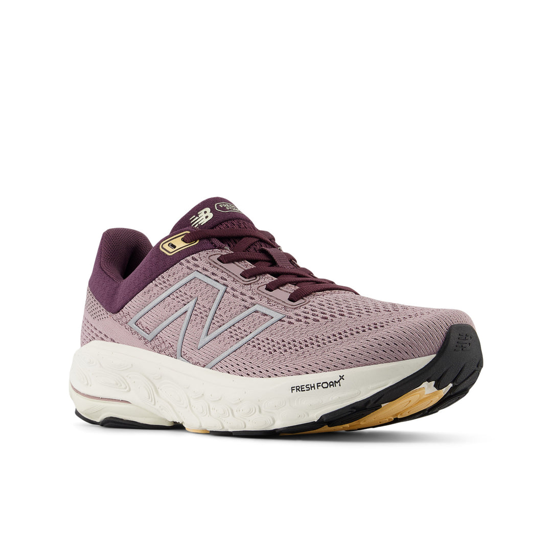 Women's New Balance Fresh Foam X 860v14 Color: Ice wine/ Plum Brown  8