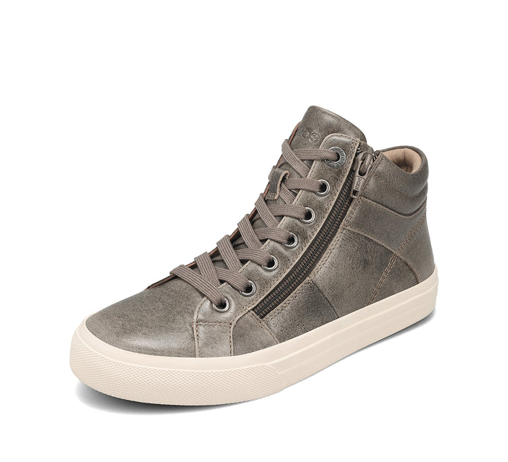 Women's Taos Winner Color: Olive Fatigue 