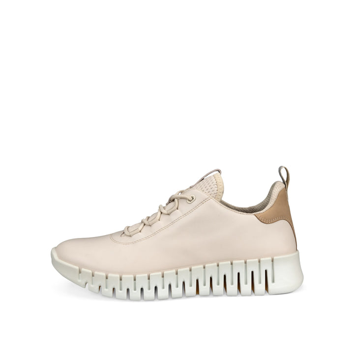 Women's Ecco Gruuv Sneaker Color: Limestone/Powder 6