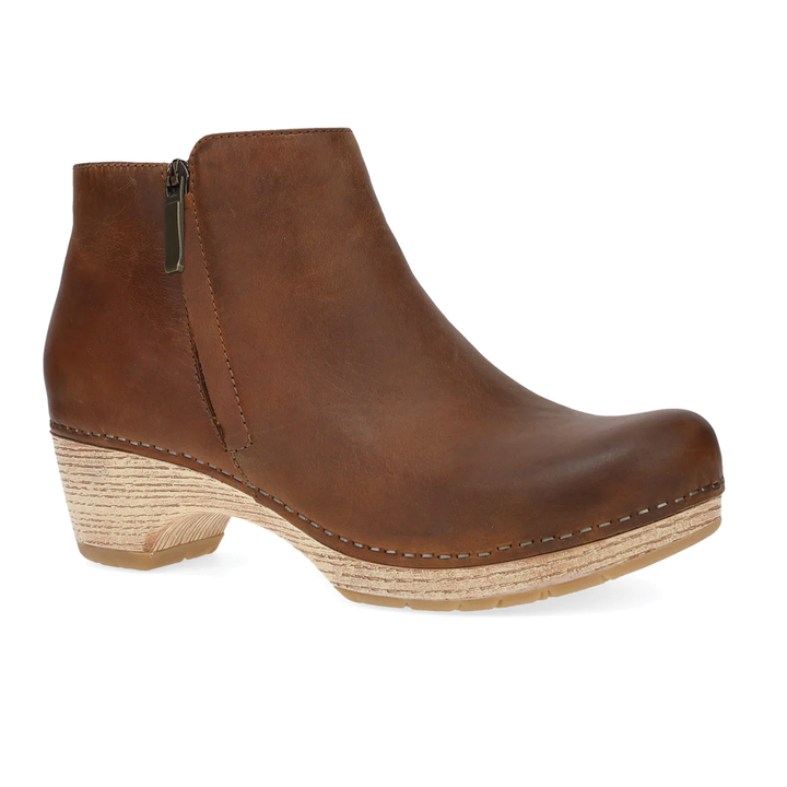 Women's Dansko Lizanne Boot Color: Tan Oiled 1