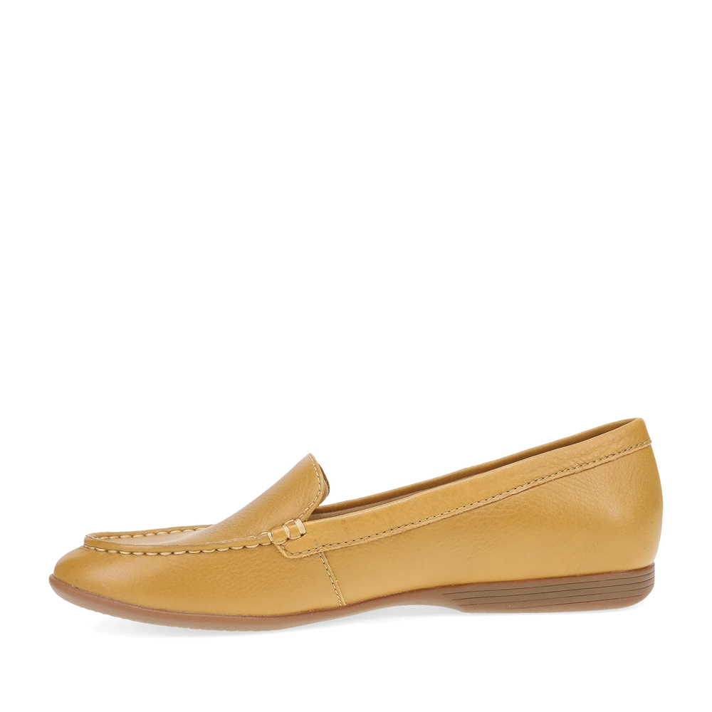 Women's Dansko Lorri Color: Wheat Tumbled Flat  2