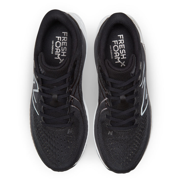 Men's New Balance Fresh Foam X 880v13 Color: Black with White & Magnet 