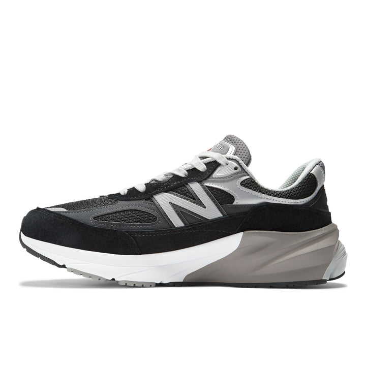 Men's New Balance Made in USA 990v6 Color: Black White