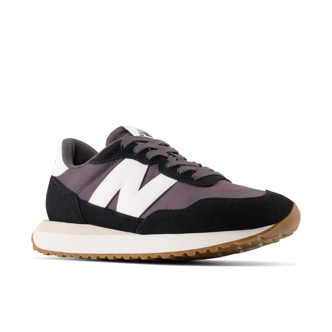 Women's New Balance 237 Color: Black 4