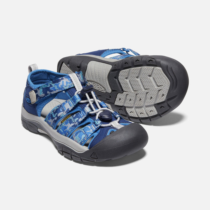 Big Kids Keen Newport H2 Color: Camo/Bright Cobalt