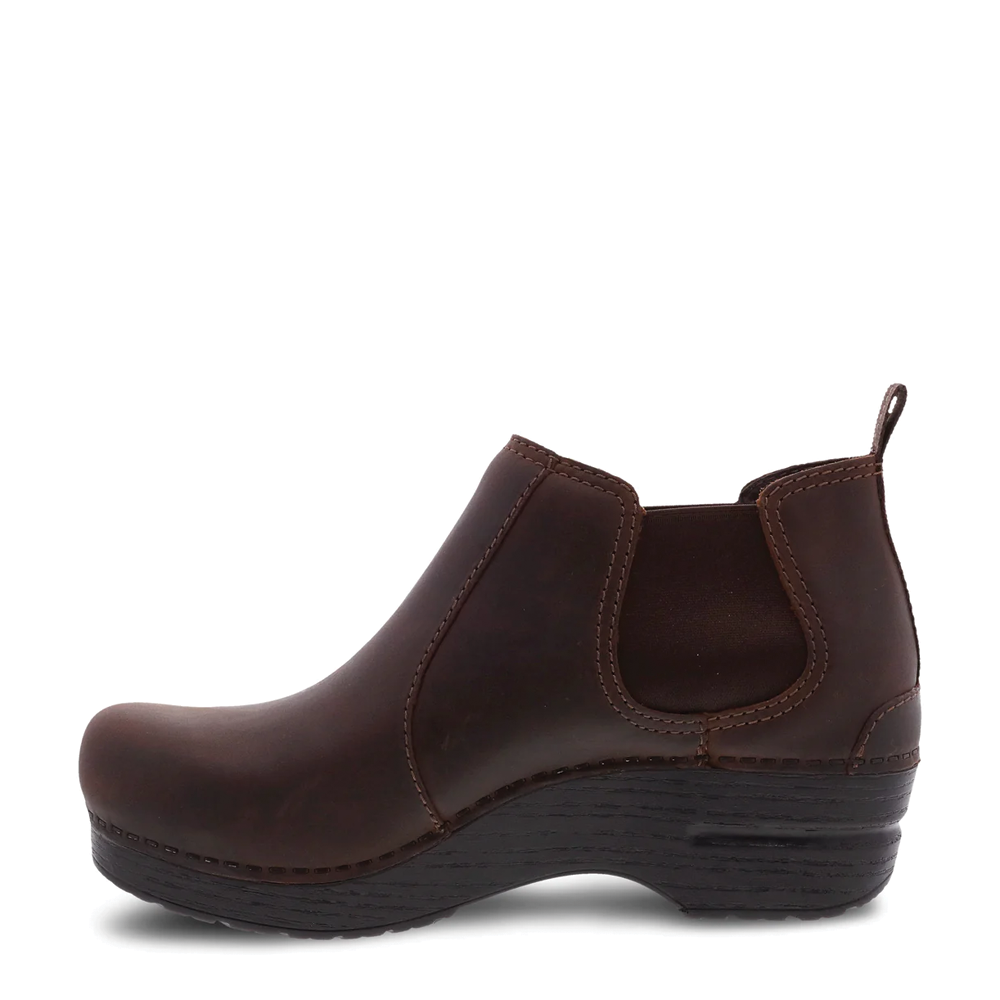 Women's Dansko Frankie Color: Antique Brown Oiled 