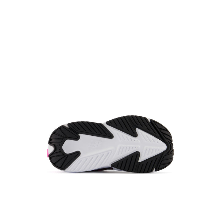 Toddler's New Balance Rave Run v2 Bungee Lace with Top Strap Color: Black with Vibrant Pink