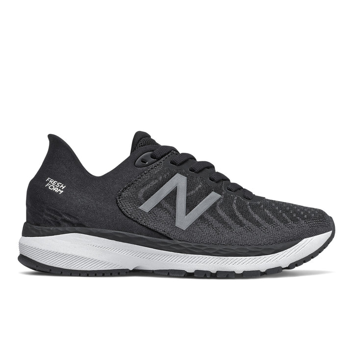 Big Kid's New Balance Fresh Foam 860v11 Color: Black